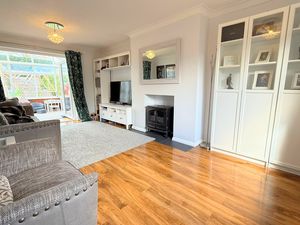 Photo 9- click for photo gallery